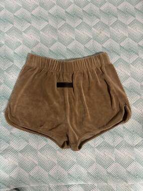 Fear of God Essentials Women's Velour Beach Shorts in Wood/Oak